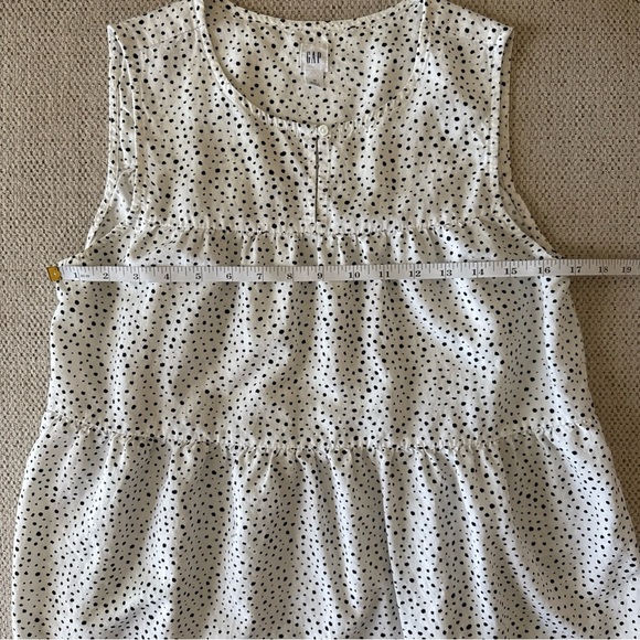 Gap Women’s Tiered Peplum Hem Sleeveless Top White Black Dots Button Keyhole M - Picture 6 of 7